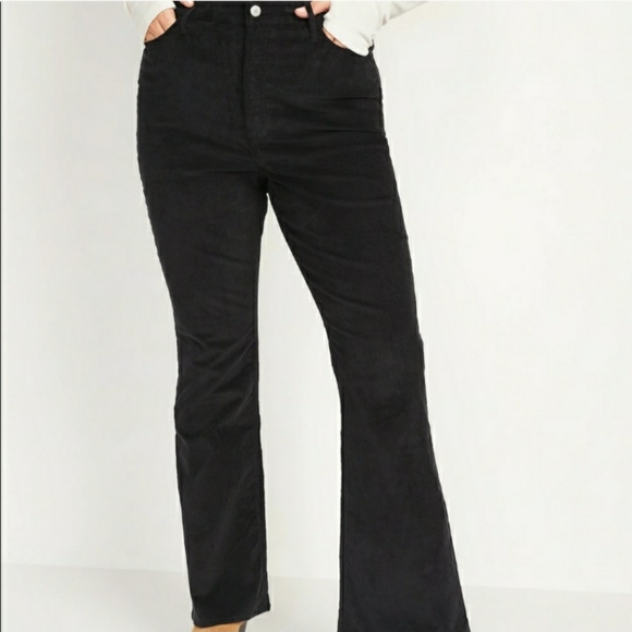 ● Old Navy | Higher High-Waisted Corduroy Flare Pants for Women - Picture 5 of 16